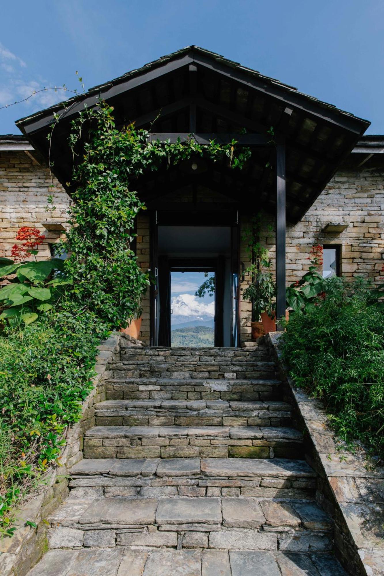 Tiger Mountain Pokhara Lodge Ngoại thất bức ảnh